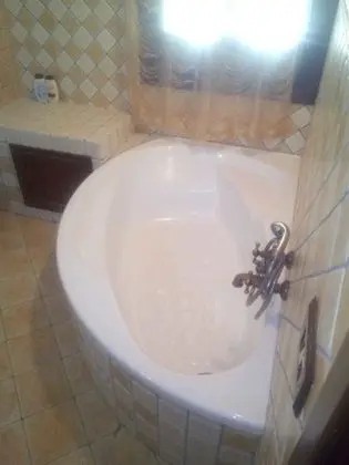 Basic Tek Büyük veya İki Ayrı Yataklı Oda