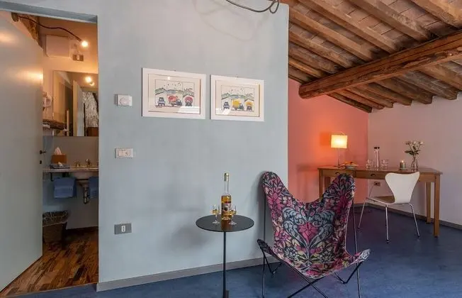Design Tek Büyük veya İki Ayrı Yataklı Oda
