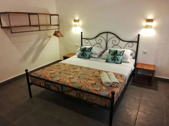 Deluxe Oda, Teras