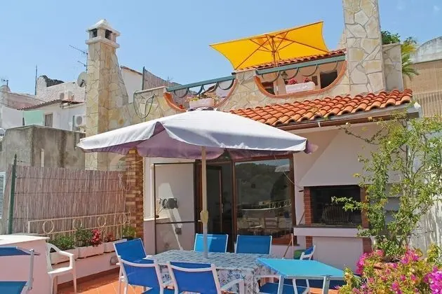 Apart Daire, 2 Yatak Odası, Sigara İçilebilir, Şömine