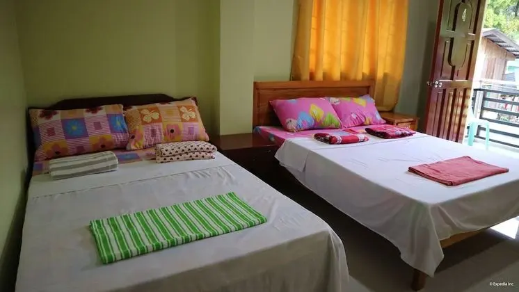 Oda (with 2 Queen Beds)