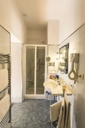 İki Ayrı Yataklı Oda, 2 Tek Kişilik Yatak