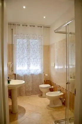 Standard Üç Kişilik Oda