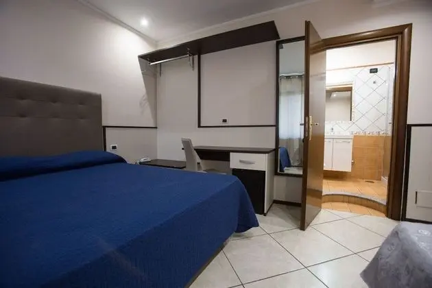 Deluxe Üç Kişilik Oda