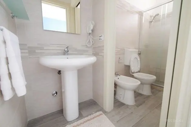 Tek Büyük Yataklı Oda, Özel Banyo