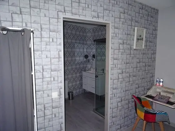 Üç Kişilik Oda (Birmane)