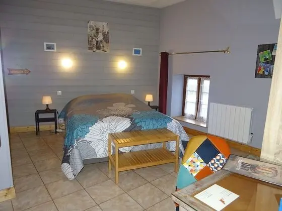 Üç Kişilik Oda (Siamoise)