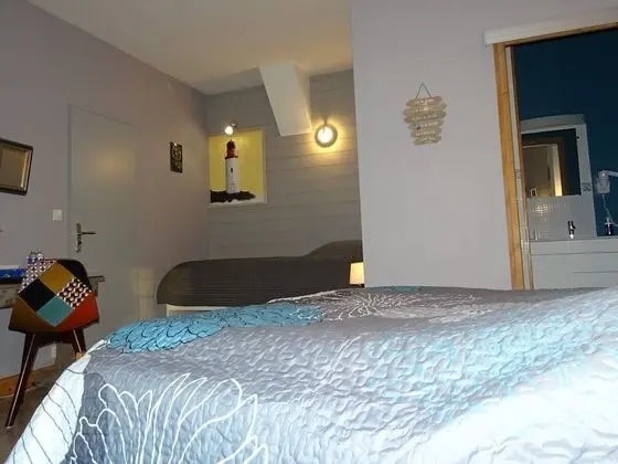 Üç Kişilik Oda (Siamoise)