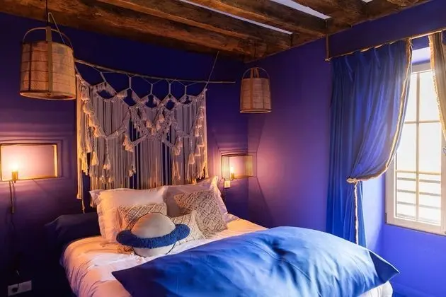 Tek Büyük Yataklı Oda