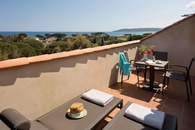 Süit, Teras, Deniz Manzaralı