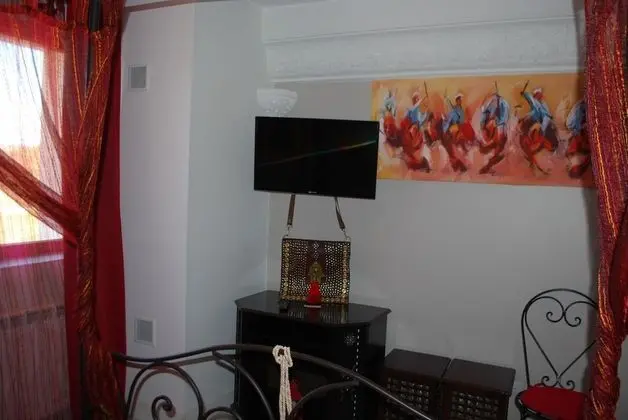 Tek Büyük Yataklı Oda, Bahçeli