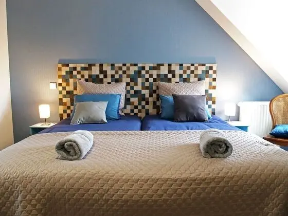 Tek Büyük Yataklı Oda, Özel Banyo, Avlu Manzaralı (Cochon Etage)