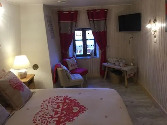 Tek Büyük Yataklı Oda, Dağ Manzaralı (1)