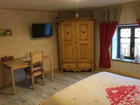 Tek Büyük Yataklı Oda, Dağ Manzaralı (2)