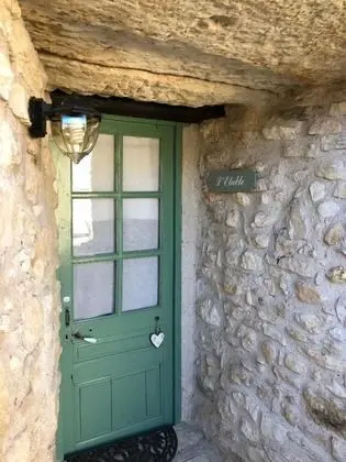 Superior Tek Büyük veya İki Ayrı Yataklı Oda