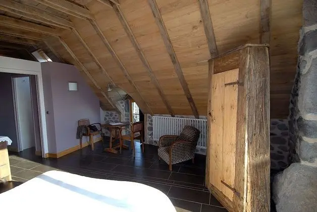 Tek Büyük Yataklı Oda (Le Jars)