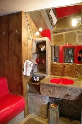 Tek Büyük Yataklı Oda (Le Petit Coeur)