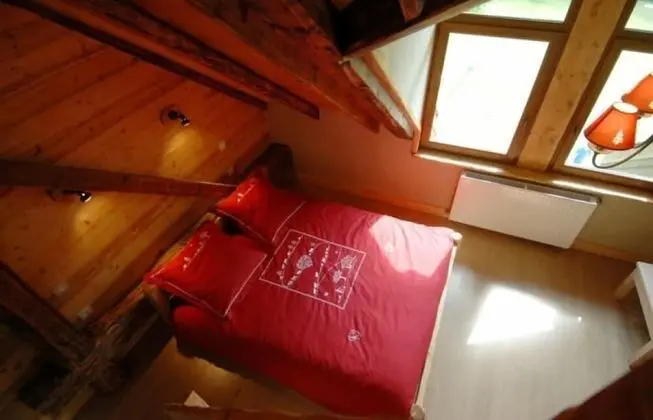 Üç Kişilik Oda