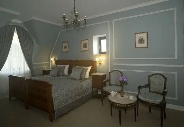 Standard Tek Büyük veya İki Ayrı Yataklı Oda