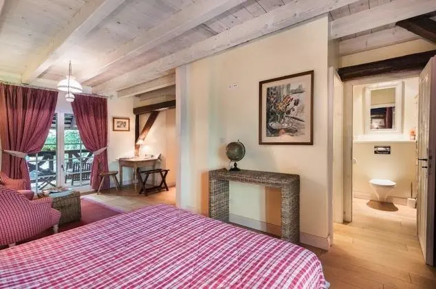Tek Büyük Yataklı Oda (Bleue)