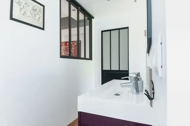 Tek Büyük Yataklı Oda, Banyolu/Duşlu, Bahçe Manzaralı