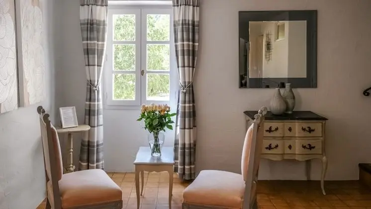 Deluxe Tek Büyük Yataklı Oda (Madeleine)