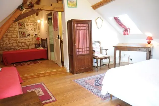 Üç Kişilik Oda (Lilas)