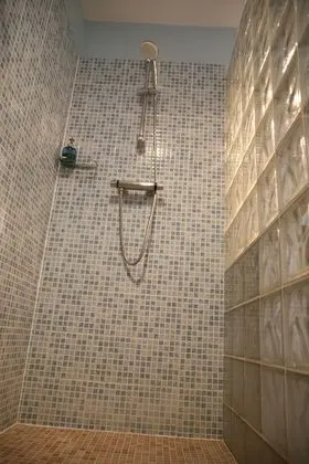 Üç Kişilik Oda (Leopoldine)