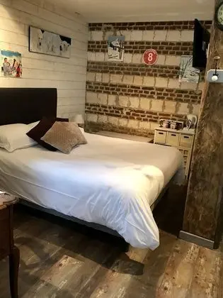 Tek Büyük Yataklı Oda