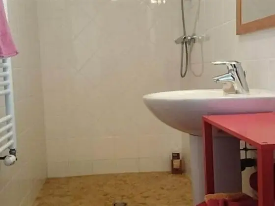 Tek Büyük Yataklı Oda, Özel Banyo, Bahçe Manzaralı (Vue sur campagne)