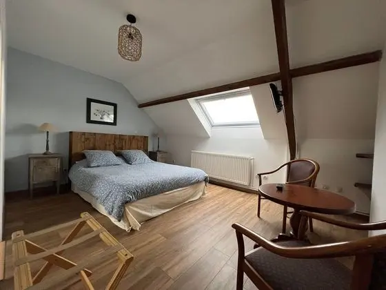 Standard Tek Büyük Yataklı Oda