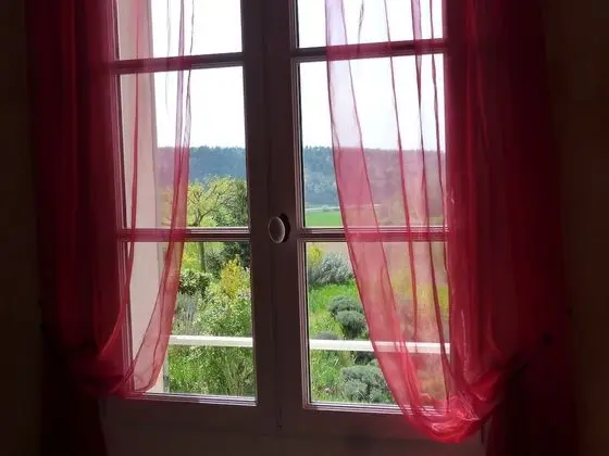 Comfort Tek Büyük veya İki Ayrı Yataklı Oda