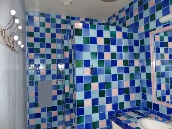 Comfort Tek Büyük veya İki Ayrı Yataklı Oda