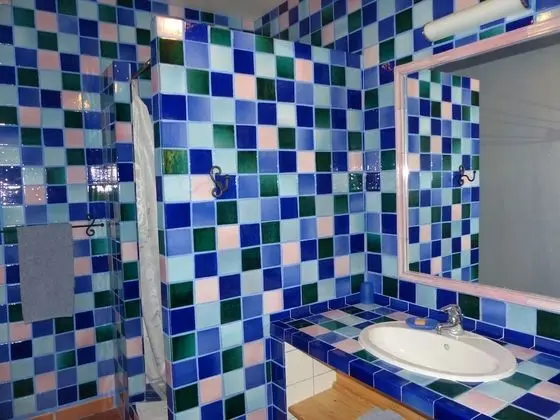 Comfort Tek Büyük veya İki Ayrı Yataklı Oda