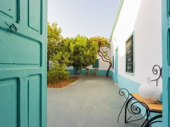 Traditional Tek Büyük Yataklı Oda