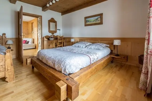 Süit (Gelinotte Des Bois)