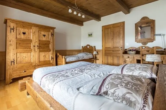 Süit (Gelinotte Des Bois)