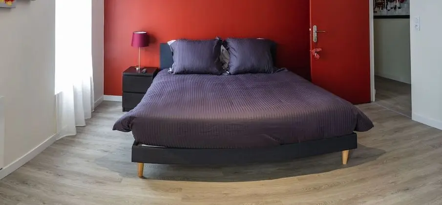 Tek Büyük Yataklı Oda (Bordeaux)