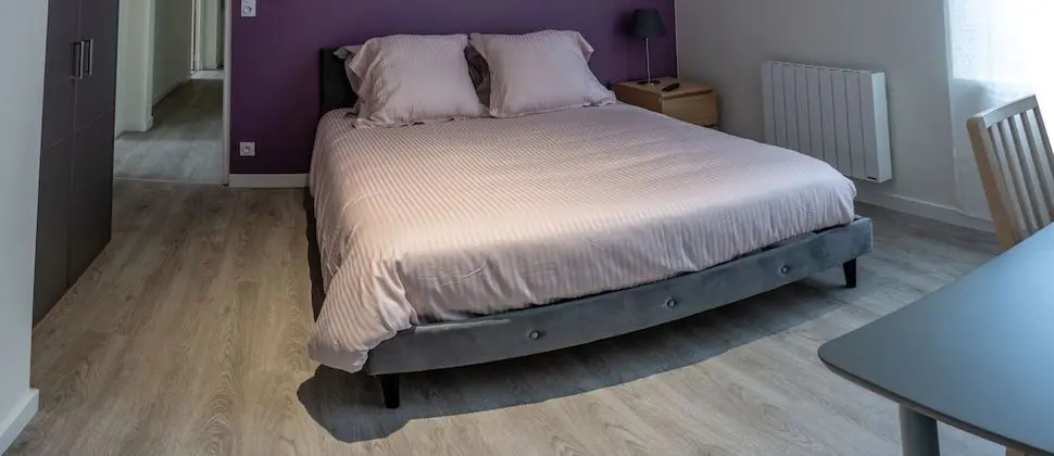 Tek Büyük Yataklı Oda (Rose)