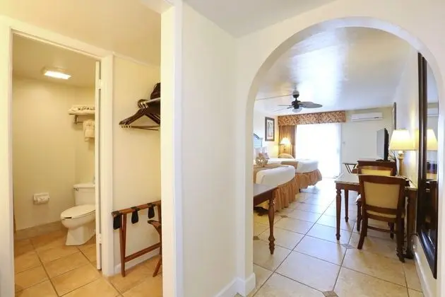 Deluxe Room, 2 Queen Beds, Ground Floor, Patio (No Oceanview)