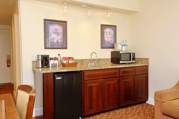 Two Story Townhouse Suite, Partial Oceanview, Jetted Tub