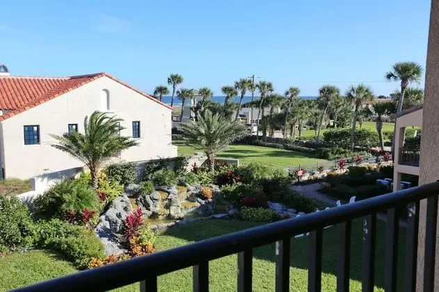 Two Story Townhouse Suite, Partial Oceanview, Jetted Tub