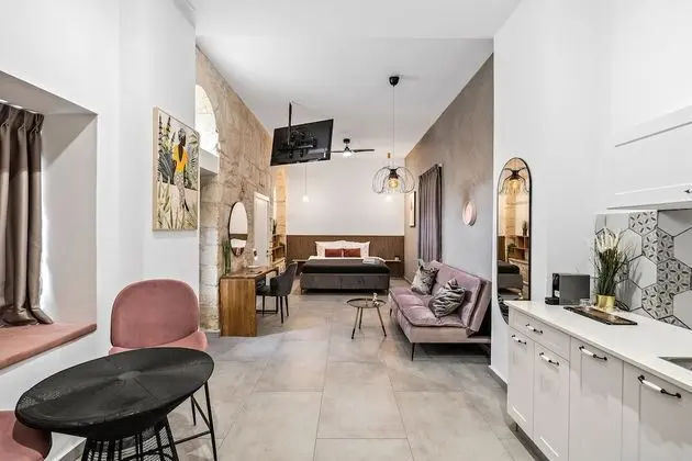 Design Stüdyo Süit, Mutfak, Bahçe Manzaralı