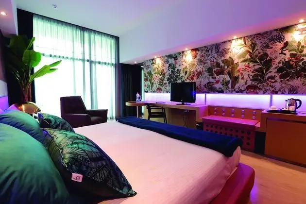 Club Büyük Yataklı Tek Kişilik Oda, Resort Manzaralı