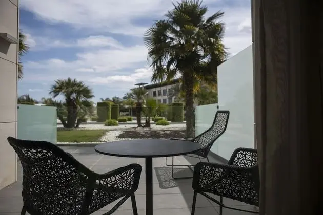 Club Oda, Resort Manzaralı (2 adults and 1 child)