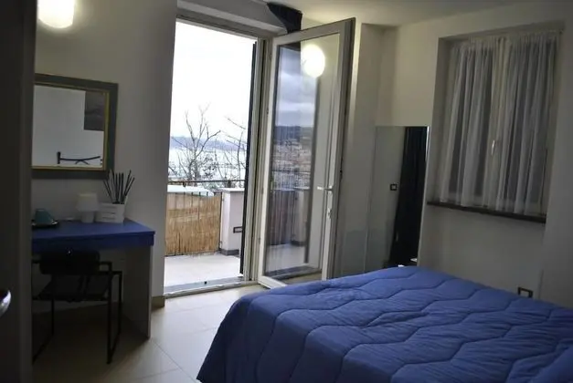 Tek Büyük Yataklı Oda, Özel Banyo, Deniz Manzaralı (External )