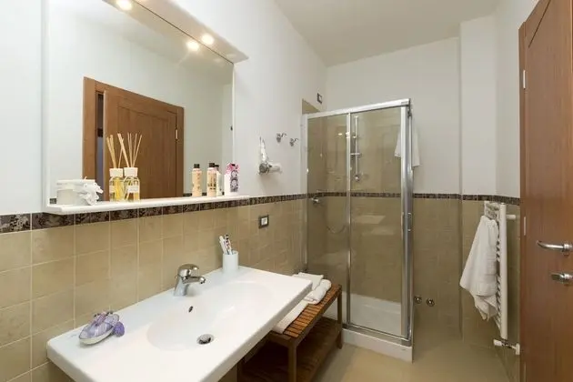 Tek Büyük Yataklı Oda, Özel Banyo, Deniz Manzaralı (External )