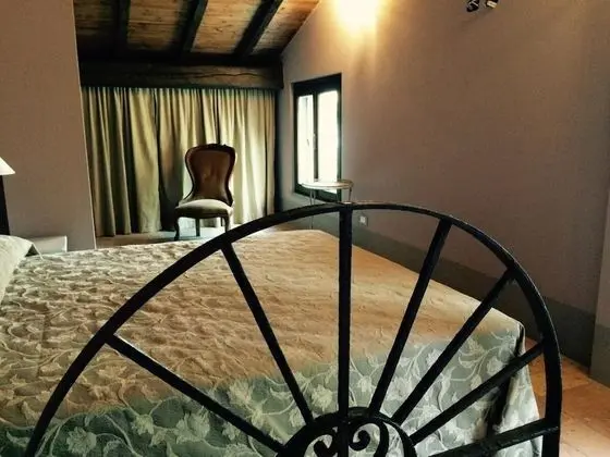Deluxe Tek Büyük veya İki Ayrı Yataklı Oda, Nehir Manzaralı