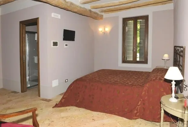 Deluxe Tek Büyük veya İki Ayrı Yataklı Oda, Nehir Manzaralı