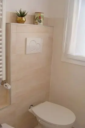 Comfort Tek Büyük veya İki Ayrı Yataklı Oda